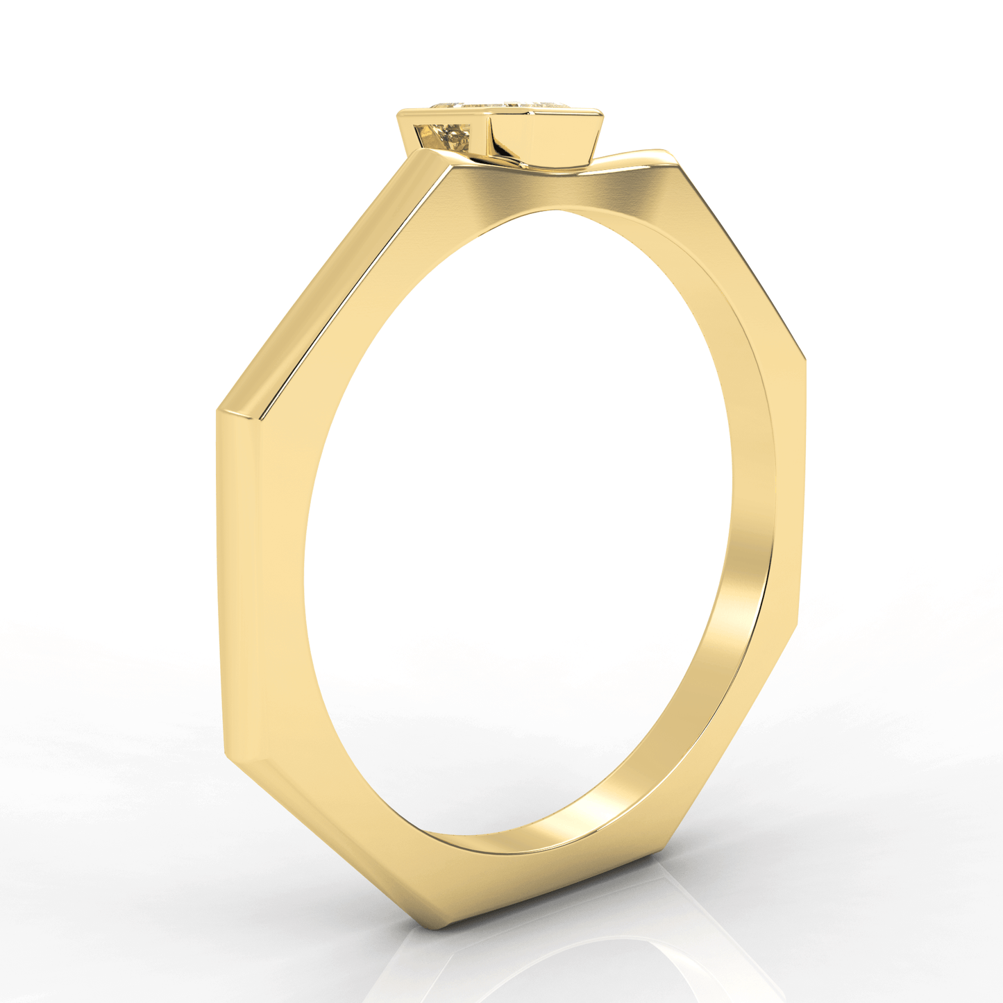 E Ring in 14k Gold