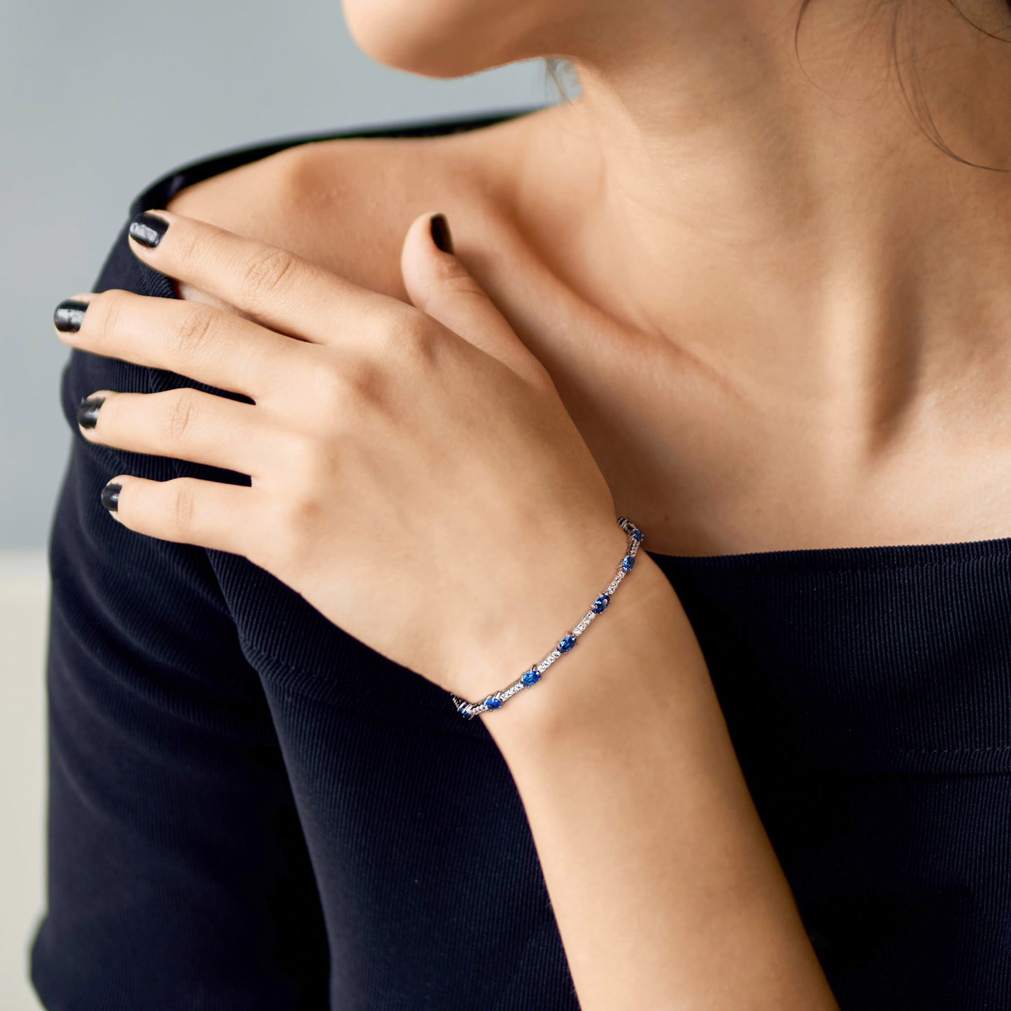 6-3/4ct Created Blue & White Sapphire Bracelet