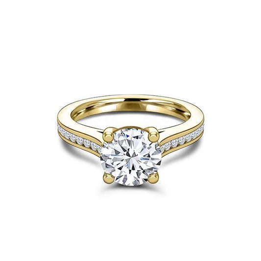 Round Cut Moissanite Engagement Ring